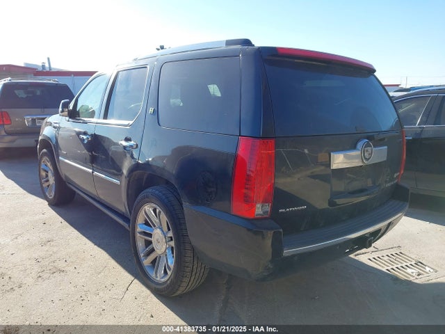 2011 CADILLAC ESCALADE HYBRID 1GYS3FEJ8BR230012 Photo 2