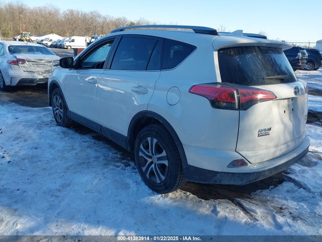 Toyota RAV4 LE 2017 JTMBFREVXHJ700856 Image 3