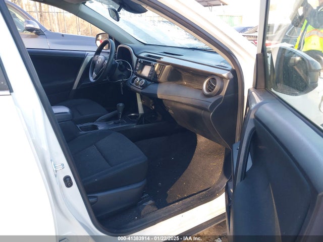 Toyota RAV4 LE 2017 JTMBFREVXHJ700856 Image 5