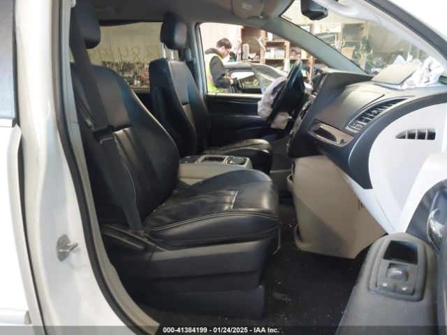 2014 CHRYSLER TOWN & COUNTRY 2C4RC1BG1ER280104 Photo 4