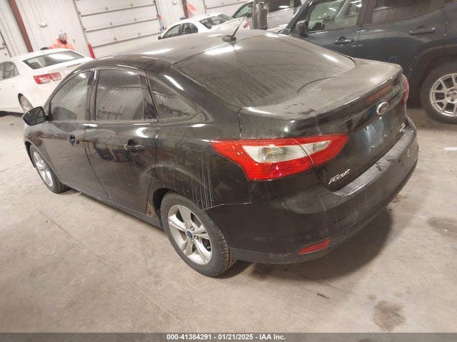 Ford FOCUS SE 2014 1FADP3F21EL109750 Image 3