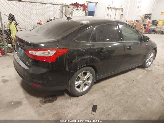 Ford FOCUS SE 2014 1FADP3F21EL109750 Image 4