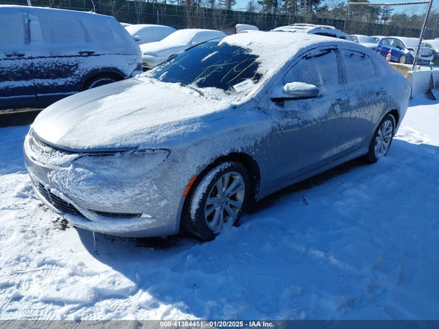 Chrysler 200 Limited 2015 1C3CCCAB6FN528941 Image 2