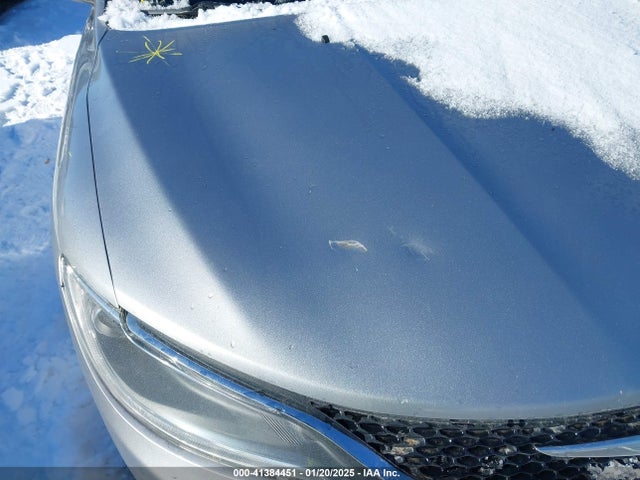 Chrysler 200 Limited 2015 1C3CCCAB6FN528941 Image 6