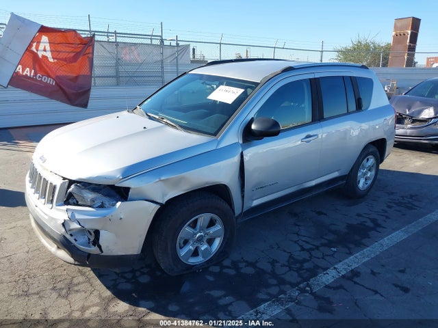 Jeep Compass Sport 2014 1C4NJCBA4ED539098 Image 2