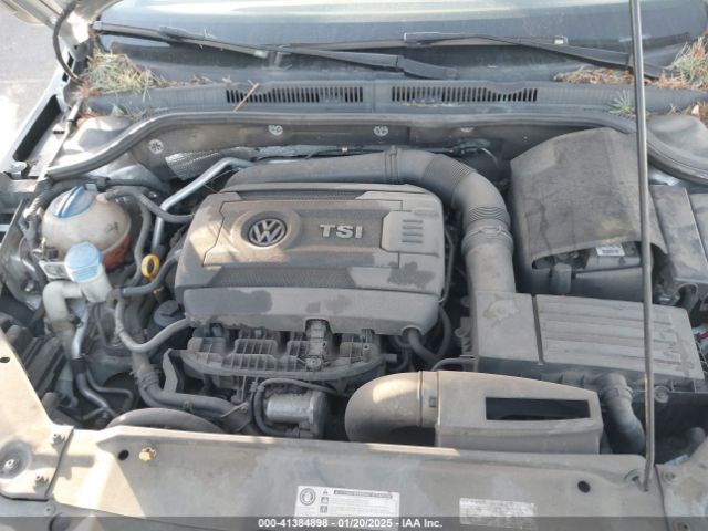 3VWD17AJ5FM220946 Volkswagen Jetta 1.8t Se