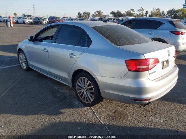 3VWD17AJ5FM220946 Volkswagen Jetta 1.8t Se