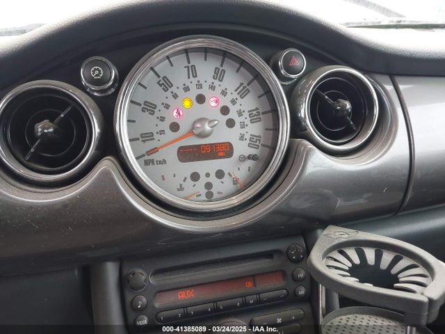 2007 MINI COOPER S WMWRH335X7TJ43729 Photo 6