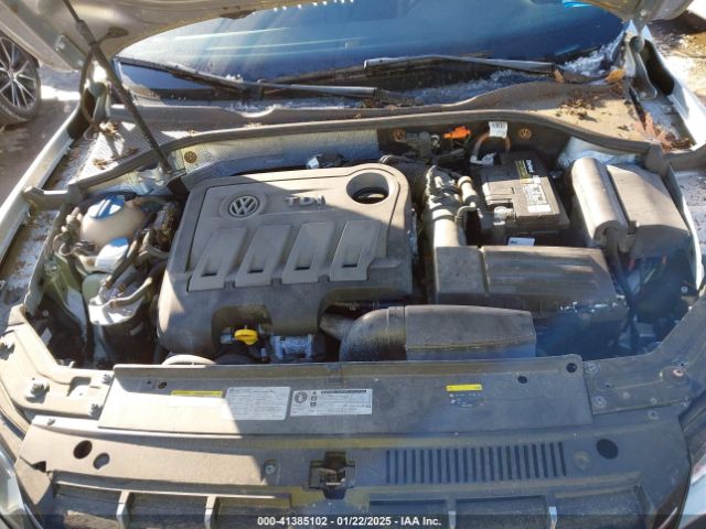 1VWBN7A35EC108449 Volkswagen Passat 2.0l Tdi Se