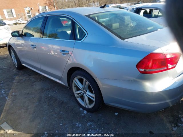 1VWBN7A35EC108449 Volkswagen Passat 2.0l Tdi Se