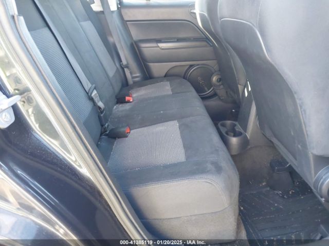 1C4NJPBA3FD241716 Jeep Patriot Altitude Edition