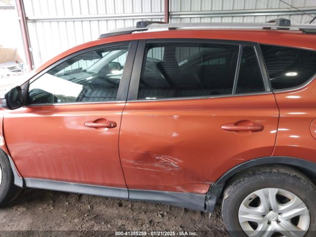 2T3ZFREVXFW204209 Toyota RAV4 LE