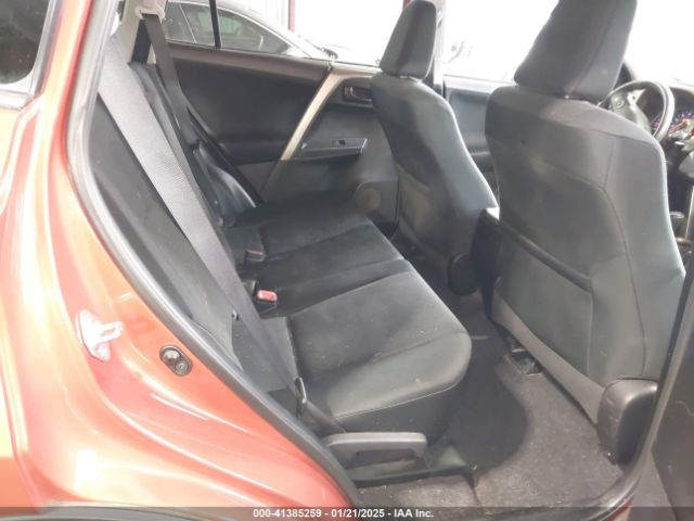 2T3ZFREVXFW204209 Toyota RAV4 LE