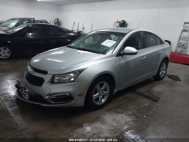 Chevrolet Cruze 1lt Auto 2015 1G1PC5SB2F7282331 Image 2