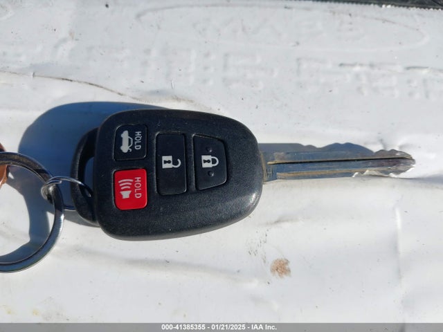 Toyota COROLLA LE 2016 2T1BURHEXGC516495 Image 11