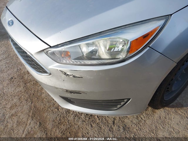 1FADP3E21JL240432 Ford FOCUS S