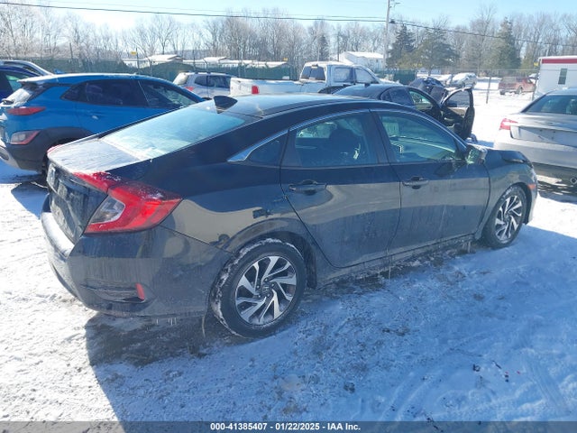 Honda CIVIC EX 2018 2HGFC2F78JH572840 Image 4