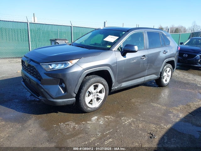 Toyota Rav4 Xle 2019 JTMP1RFV3KD514195 Image 2