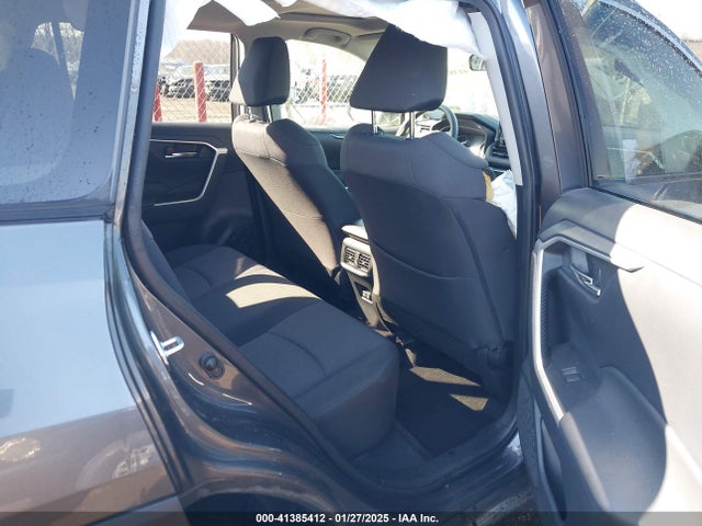 Toyota Rav4 Xle 2019 JTMP1RFV3KD514195 Image 8