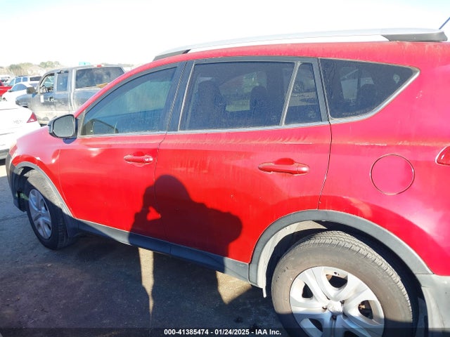 Toyota RAV4 LE 2015 JTMZFREV5FJ040964 Image 14