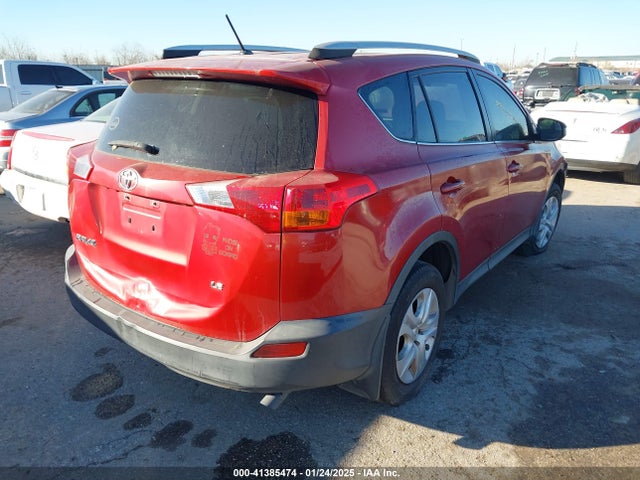 Toyota RAV4 LE 2015 JTMZFREV5FJ040964 Image 4