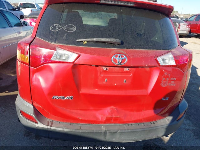 Toyota RAV4 LE 2015 JTMZFREV5FJ040964 Image 6
