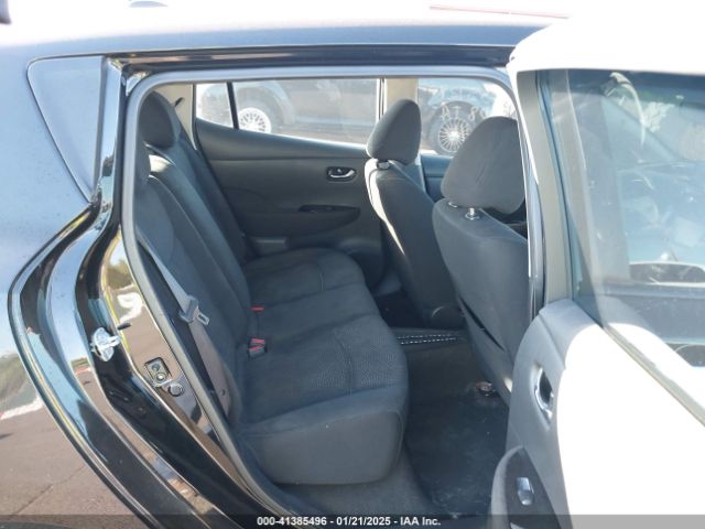 1N4BZ0CP6HC304957 Nissan LEAF SV
