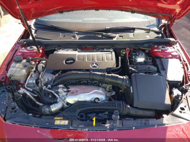 W1K3G4FBXMJ320036 Mercedes-Benz A 220 4matic