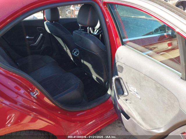 W1K3G4FBXMJ320036 Mercedes-Benz A 220 4matic