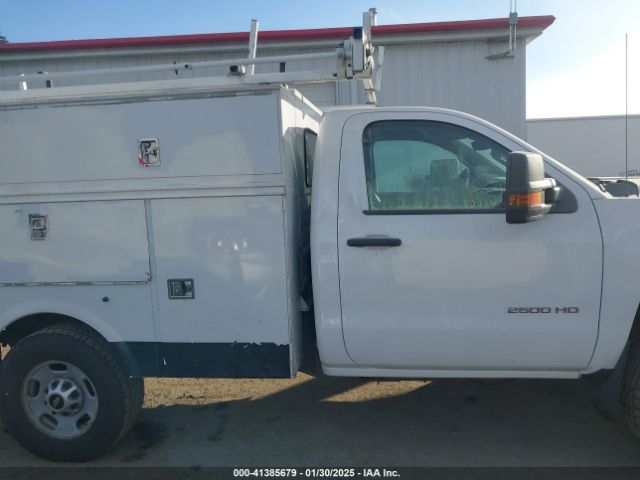 1GB0KUEGXFZ533229 Chevrolet Silverado 2500hd Wt