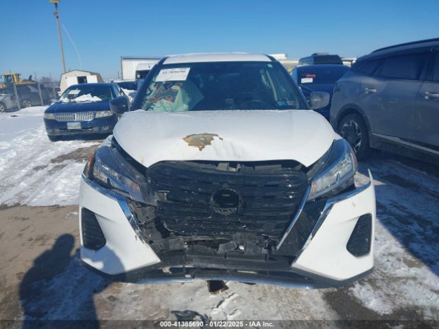 3N1CP5BV7NL528470 Nissan Kicks S Xtronic Cvt