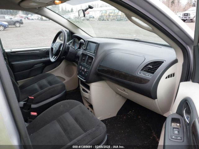 2C4RDGBGXJR285408 Dodge Grand Caravan Se