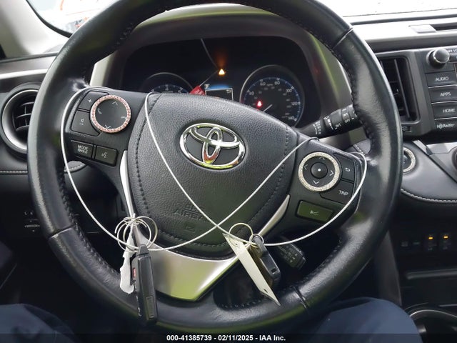 JTMRFREV0JJ747480 Toyota Rav4 Adventure/xle