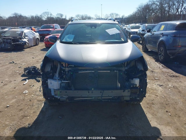 JTMRFREV0JJ747480 Toyota Rav4 Adventure/xle