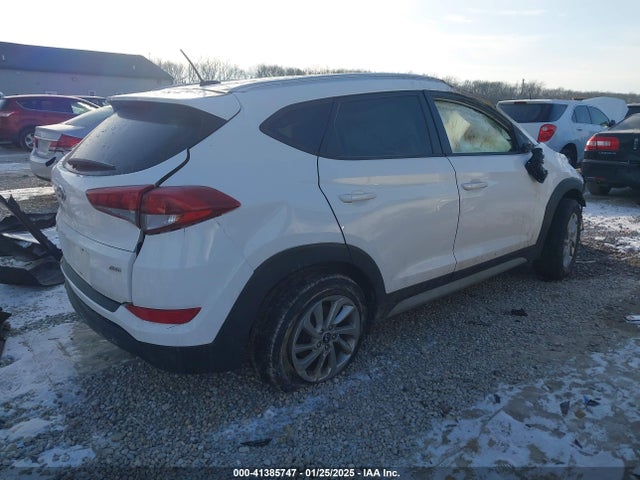 Hyundai TUCSON SE 2017 KM8J3CA49HU390658 Image 4