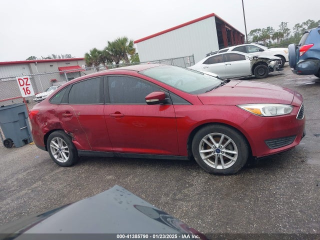 Ford FOCUS SE 2016 1FADP3F25GL403994 Image 13