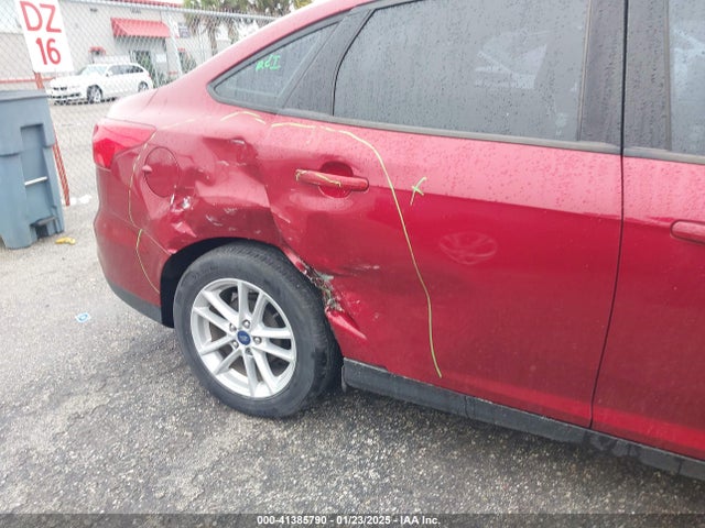 Ford FOCUS SE 2016 1FADP3F25GL403994 Image 6