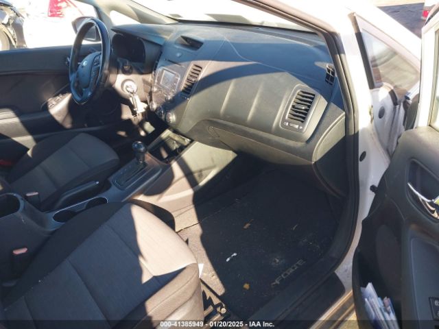 KNAFX4A82E5094584 KIA FORTE EX