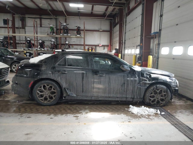 Aukcja sprzedaży 2017 Chrysler 300 300s Alloy Edition Awd, vin: 2C3CCAGG9HH553139, numer aukcji: 41386008