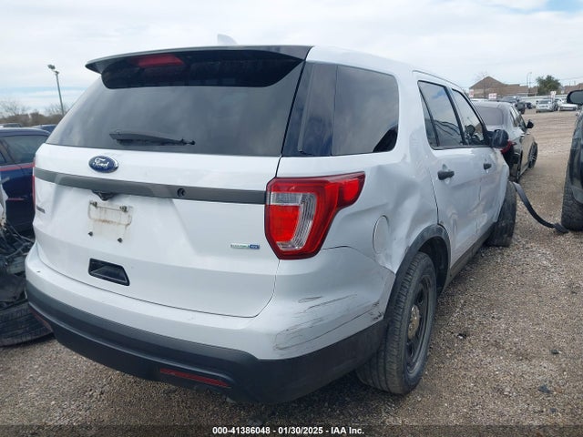 Ford Police Interceptor 2017 1FM5K8AR3HGC07766 Image 4