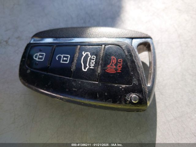 KMHFG4JG9GA505754 Hyundai Azera