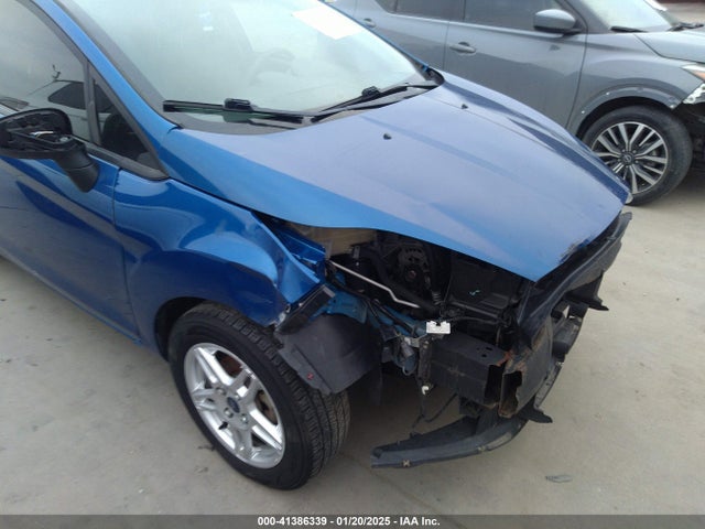 Ford FIESTA SE 2018 3FADP4BJ7JM109490 Image 17