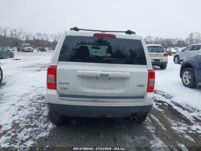 1C4NJRFB2HD205517 Jeep Patriot High Altitude 4x4