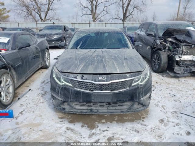5XXGT4L33KG290481 KIA Optima S