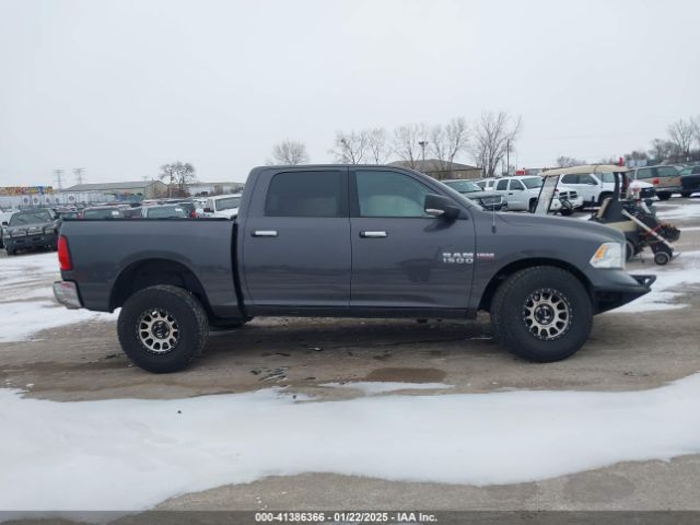 1C6RR7LT3JS329428 RAM 1500 Big Horn  4x4 5'7 Box