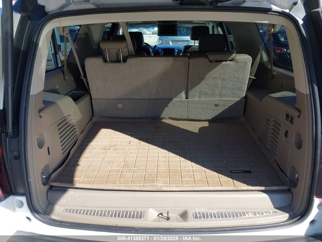 Chevrolet Suburban Ltz 2016 1GNSCJKC0GR272039 Image 19