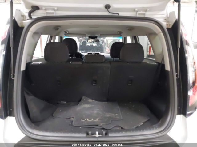KNDJN2A21E7701162 KIA Soul !