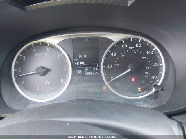 3N1CN8DVXLL808076 Nissan Versa S Xtronic Cvt