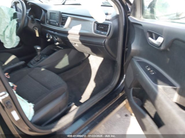 3KPA24ABXKE210556 KIA RIO LX