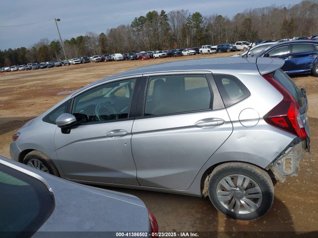 Honda FIT LX 2015 3HGGK5H51FM729704 Image 15